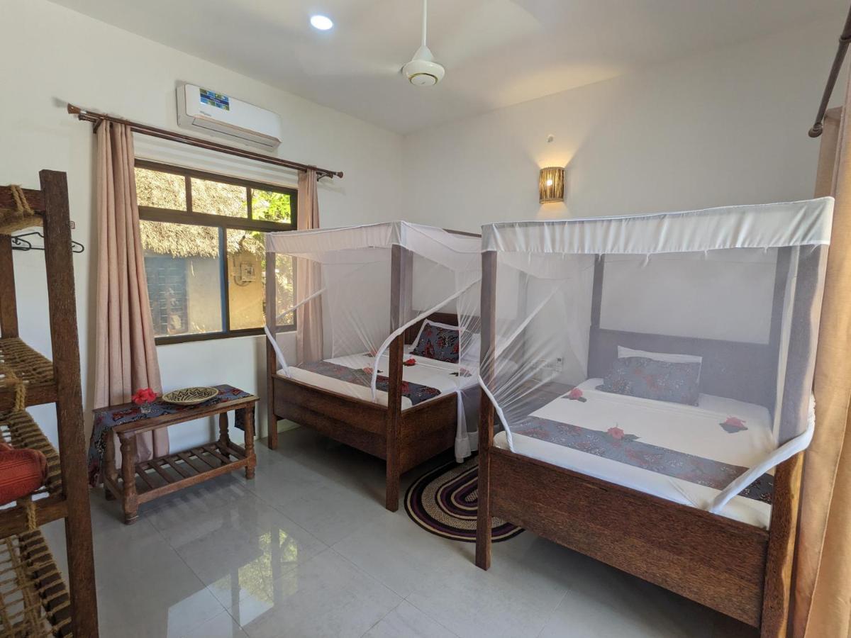 Mkadi Beach House Hotel Nungwi Kültér fotó