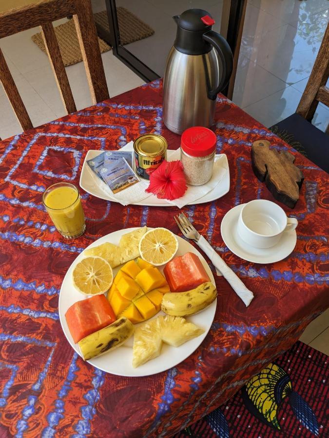 Mkadi Beach House Hotel Nungwi Kültér fotó
