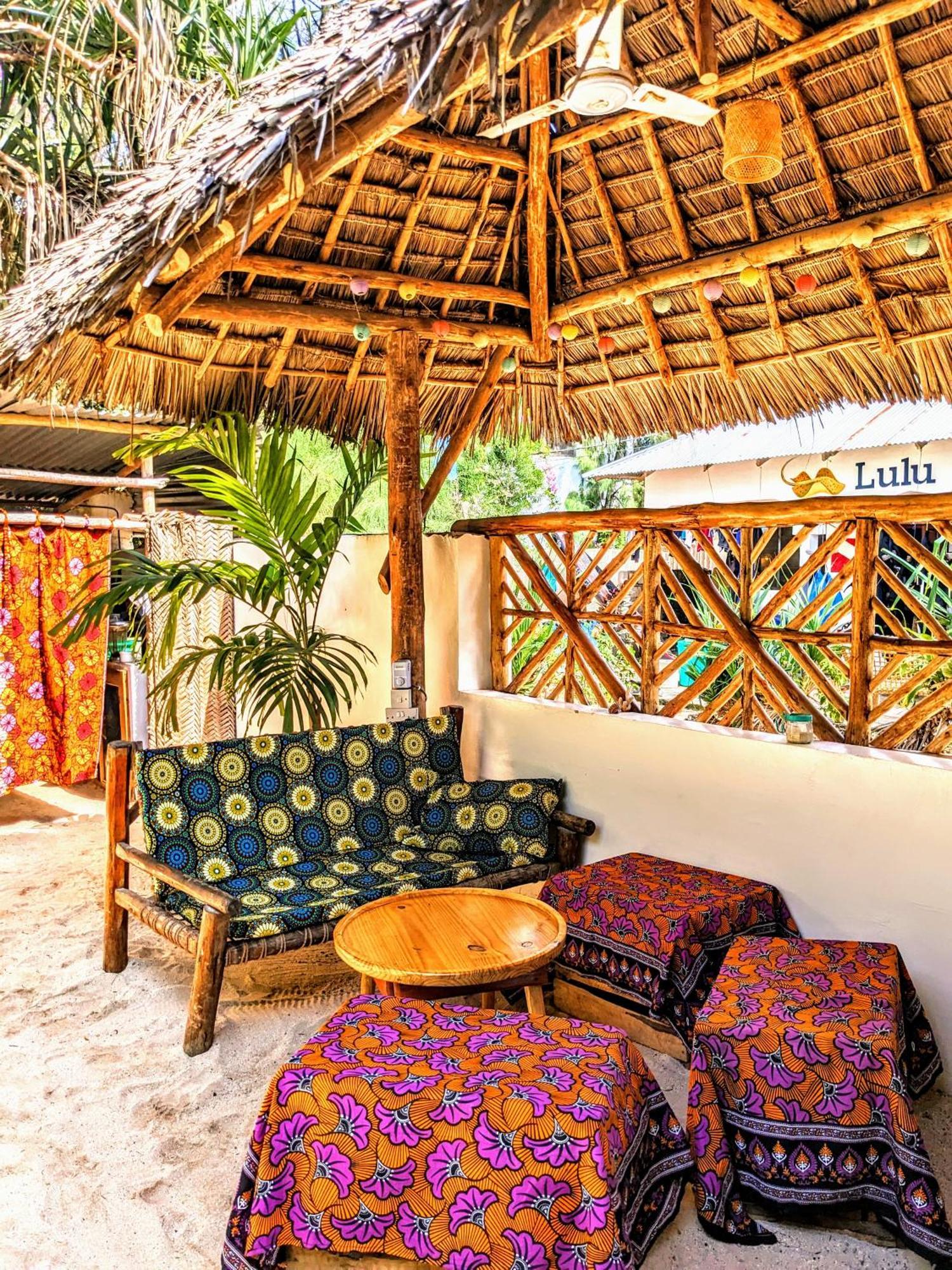 Mkadi Beach House Hotel Nungwi Kültér fotó