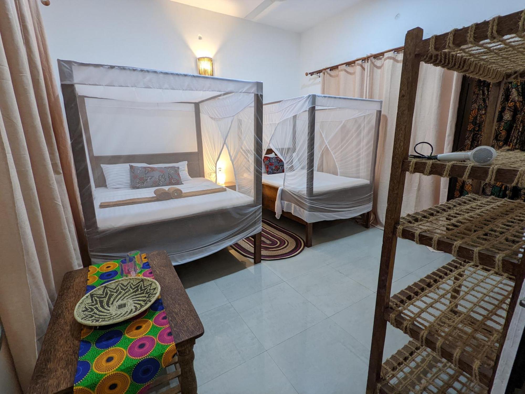 Mkadi Beach House Hotel Nungwi Szoba fotó