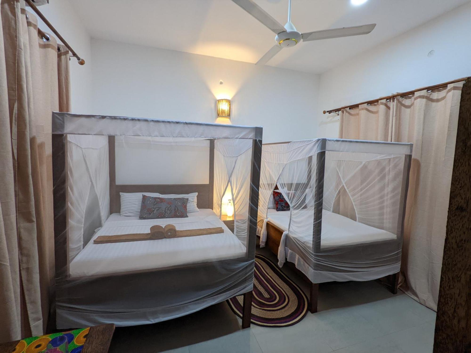 Mkadi Beach House Hotel Nungwi Szoba fotó